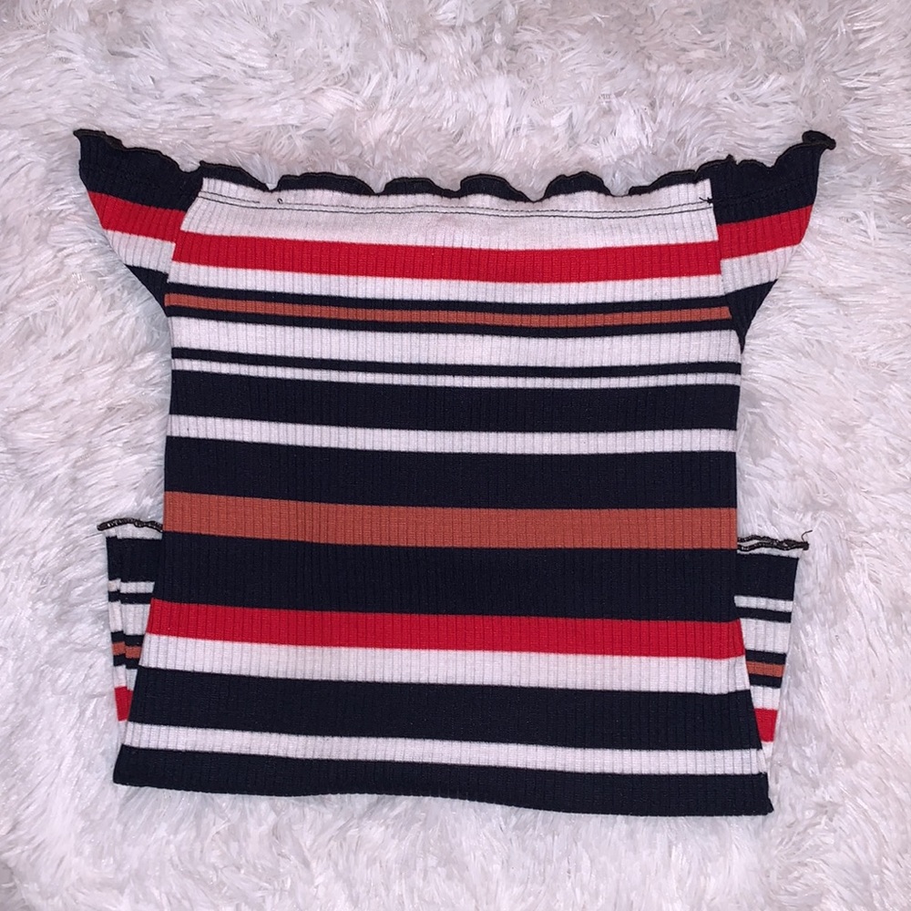 🎀CHARLOTTE RUSSE TOP🎀 - Picture 9 of 9